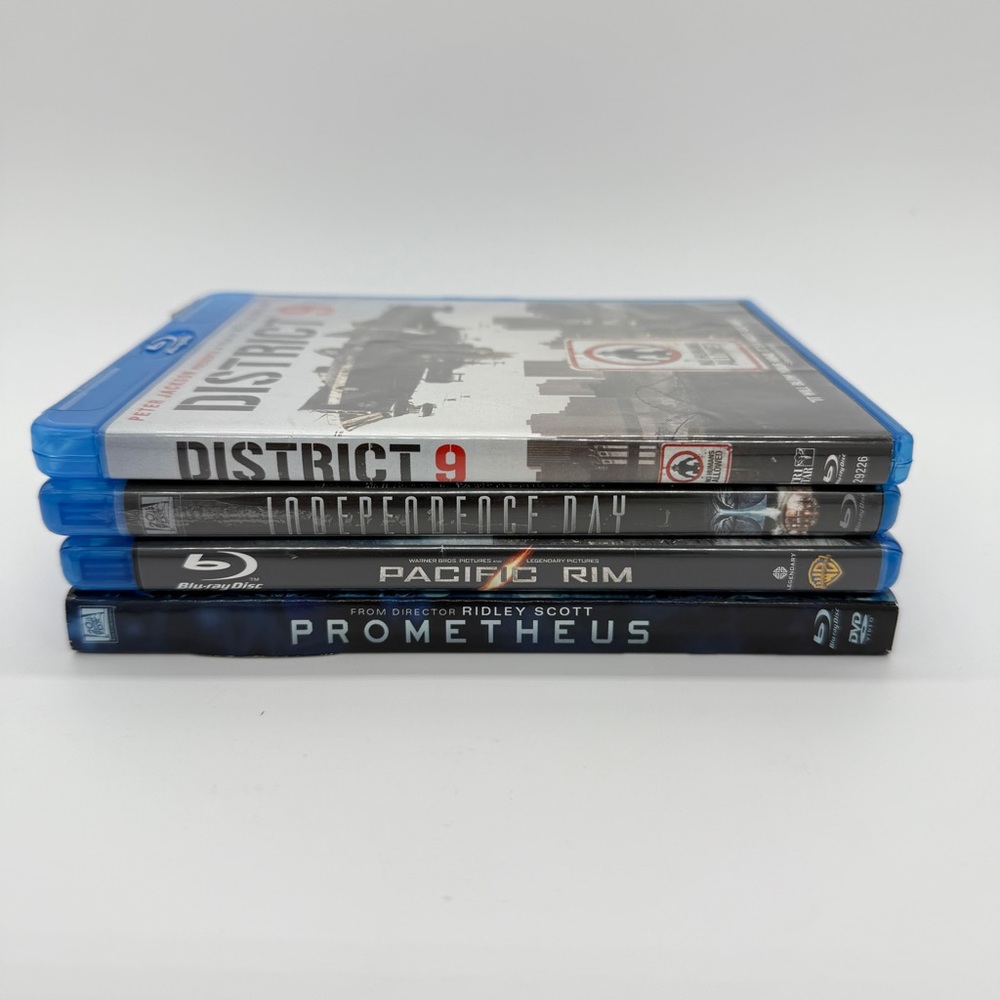 Lot of 4 Blu-ray Home Movie Collection District 9 ID4 Pacific Rim Prometheus